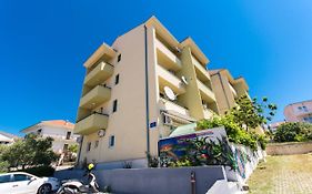 Apartments Katic